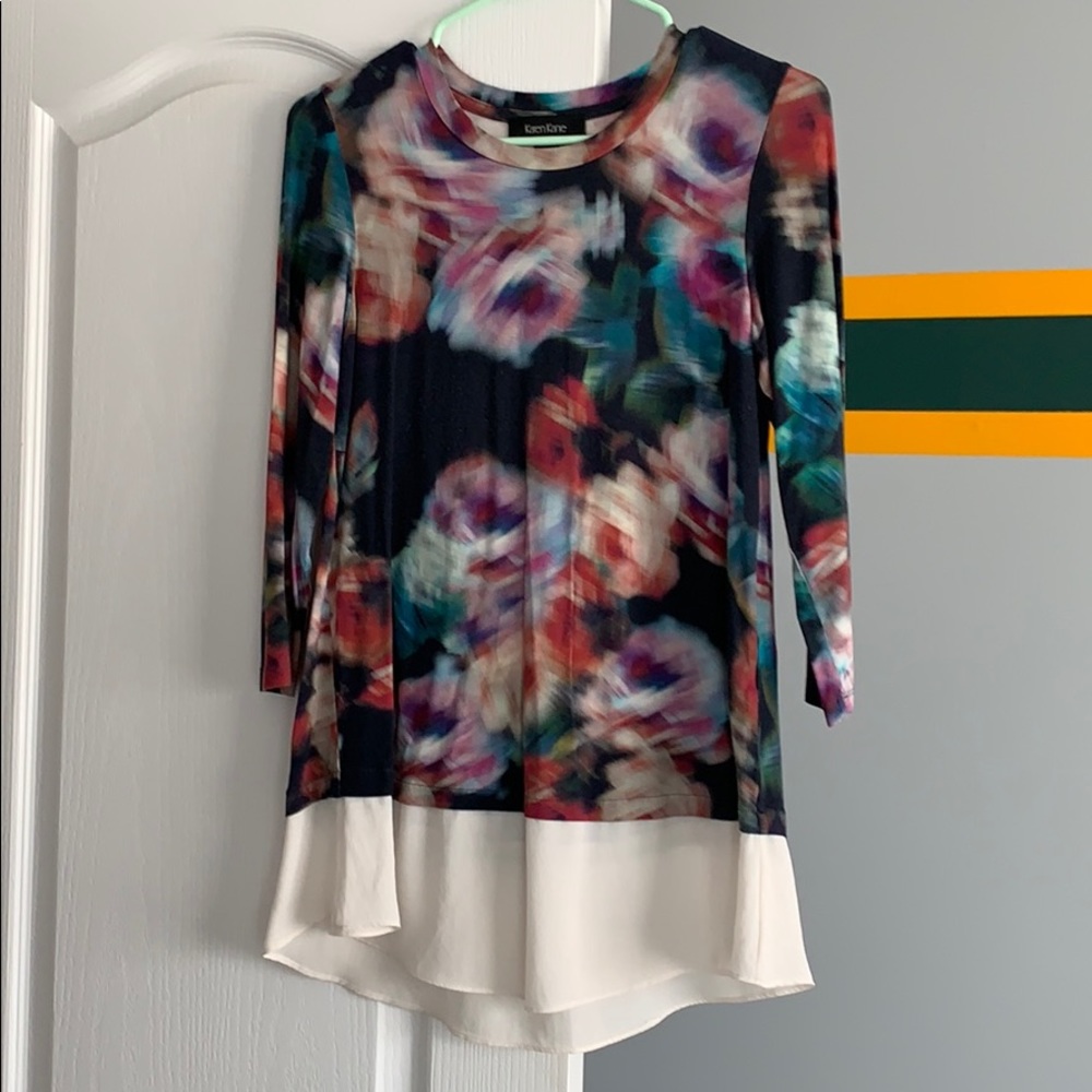 Karen Kane Swingy Top